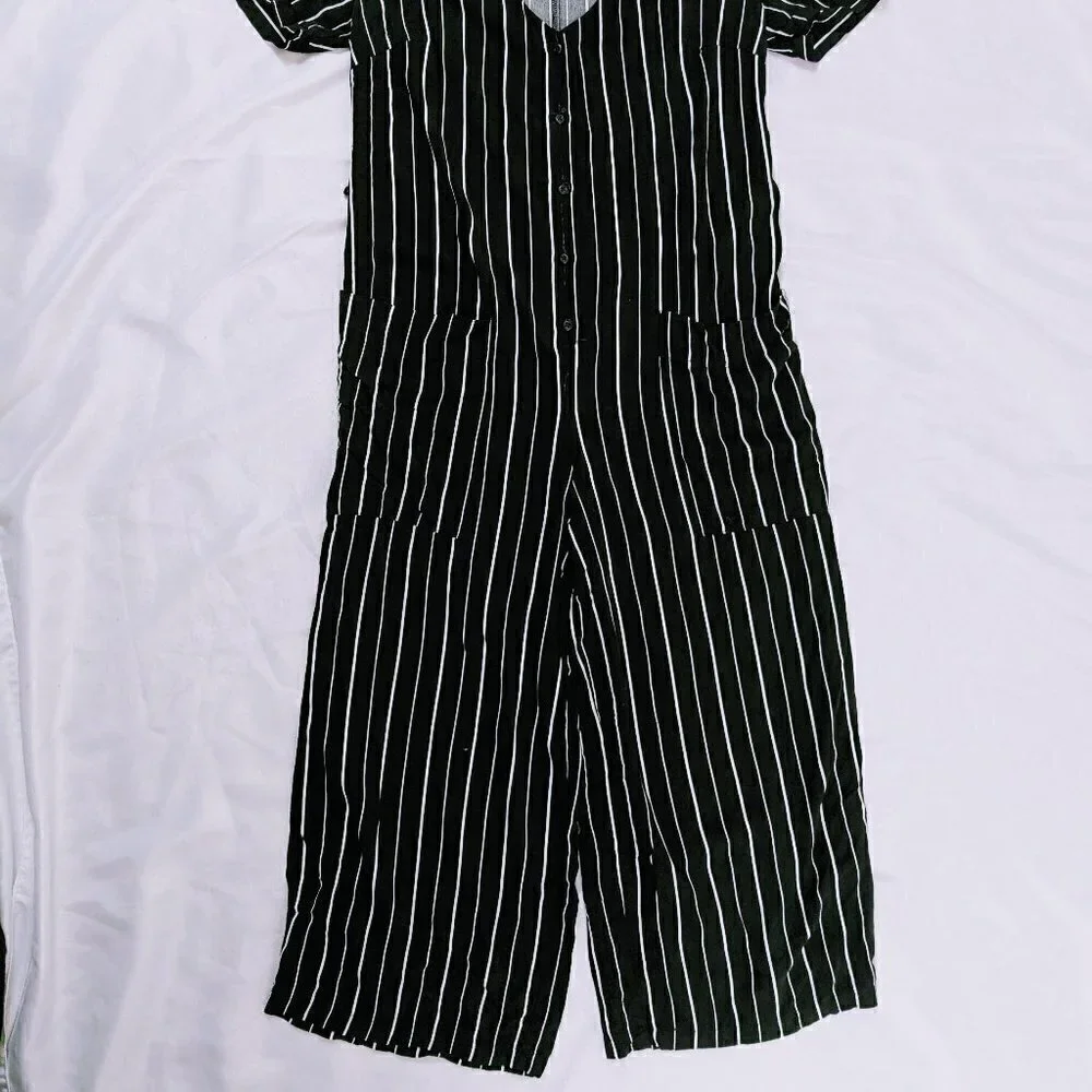 Dress Forum Los Angeles Black and White Striped Jumpsuit Women's Size Medium
